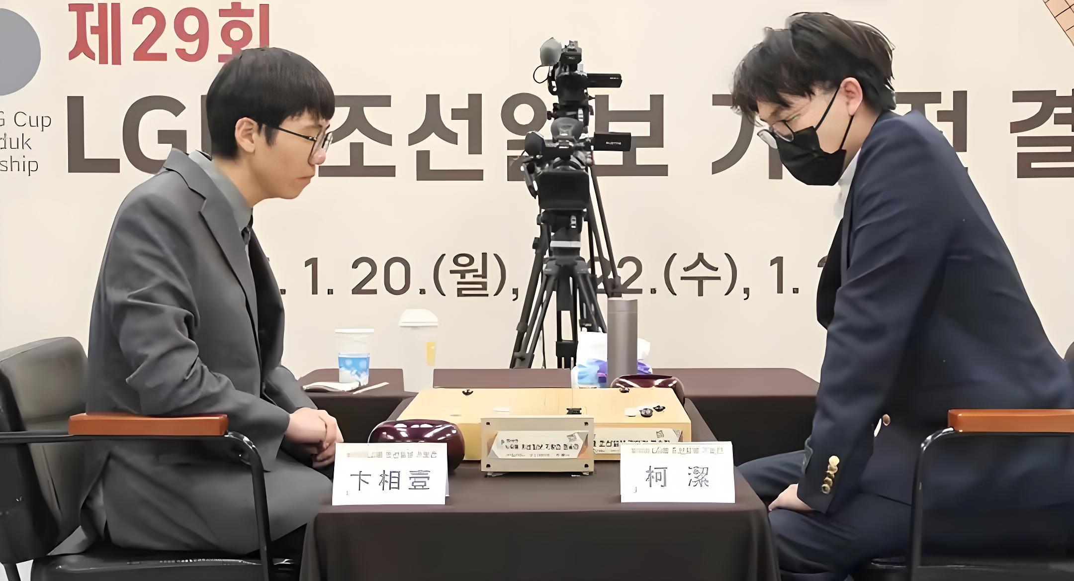 韩国选手在比赛中领先赢得比赛